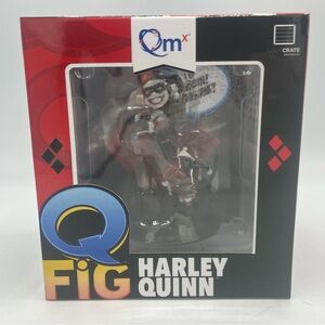 Harley Quinn Q-Fig Collectible Figure